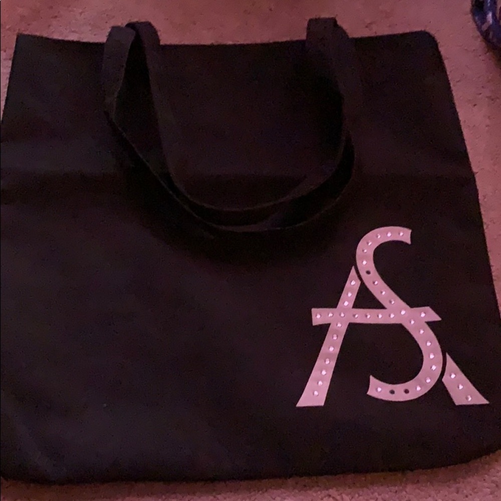 Ashley Stewart tote bag black